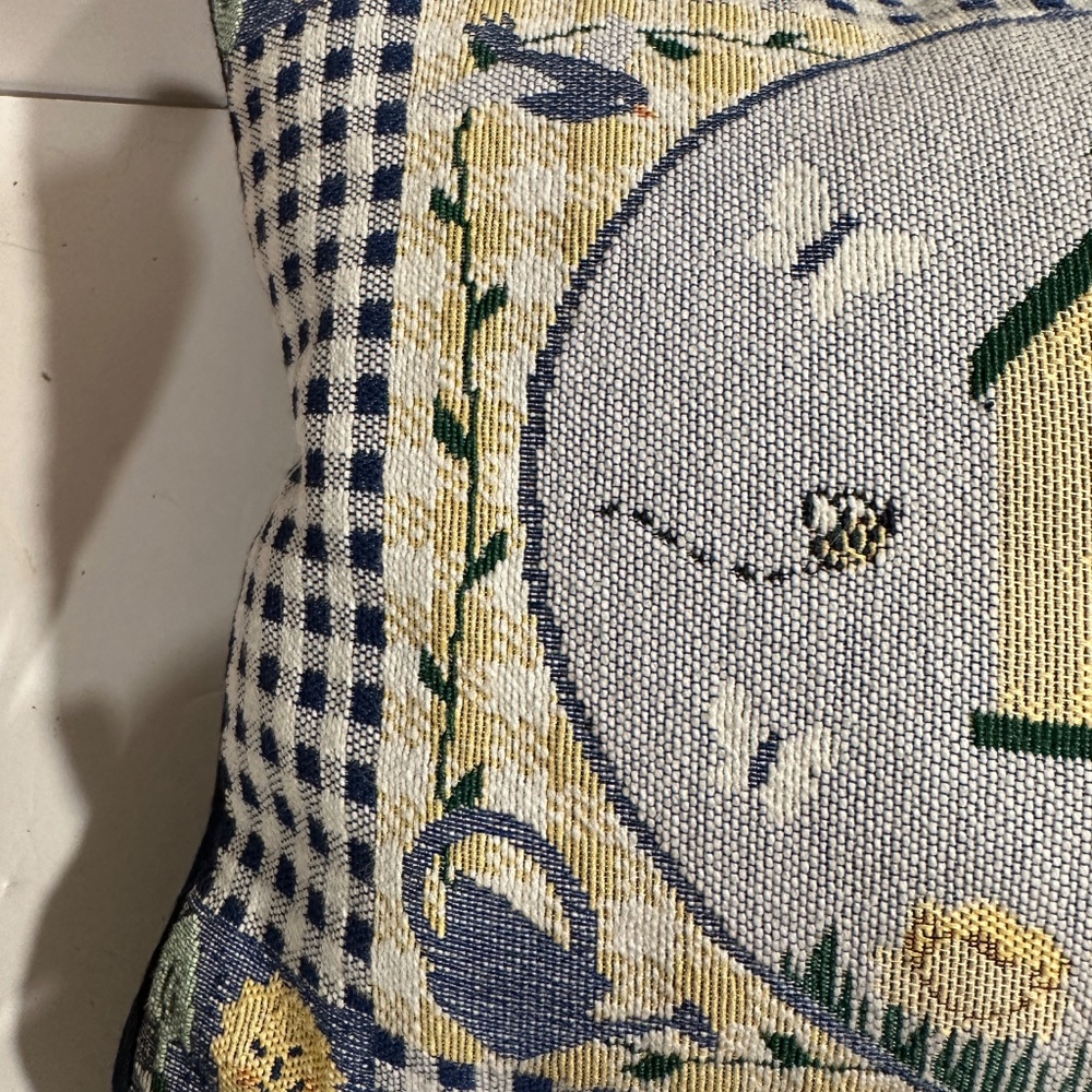 Rectangular Tapistry Throw Pillow W/Brid Houses, Bees, Butterflies - Picture 8 of 9